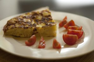 Spanish cuisine: la tortilla - learn Spanish in Malaga at Academia CILE